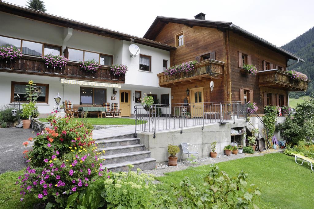 Haus Schoenlechner Gaschurn Kültér fotó
